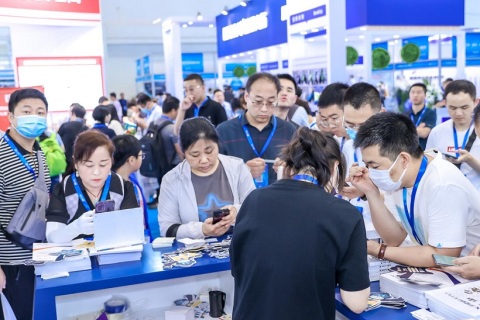 北京国际汽车零部件博览会展会现场图片