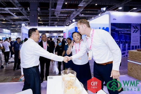 中国（上海）国际家具生产设备及木工机械展览会展会现场图片