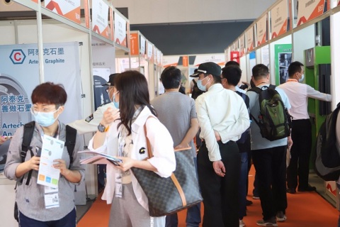 中国国际先进陶瓷展览会展会现场图片
