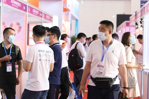 宁波国际照明展览会展会现场图片