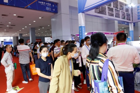 宁波国际照明展览会展会现场图片