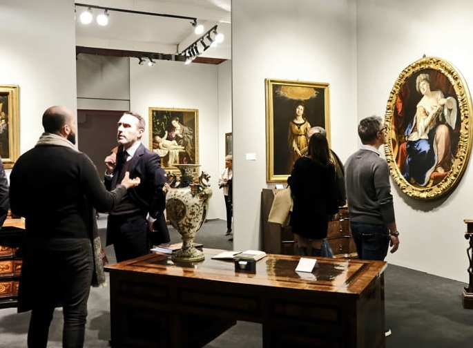 意大利摩德纳古董展览会