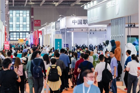 广州国际服装供应链展展会现场图片