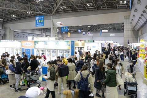 日本大阪宠物用品展览会展会现场图片