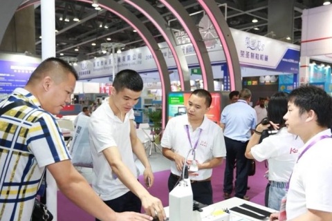 广州国际鞋业展览会展会现场图片
