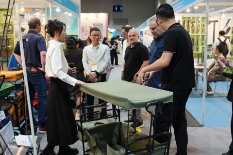 香港运动休闲户外露营用品展览会展会现场图片