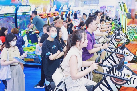 广州亚洲乐园及景点展览会展会现场图片