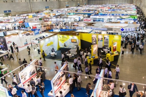 日本横滨汽车工程展览会展会现场图片