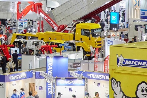 日本横滨卡车展览会展会现场图片
