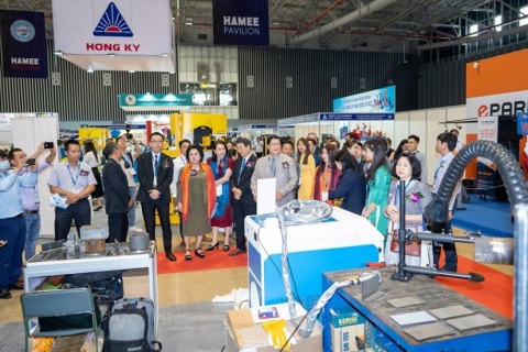 越南河内工业机械及机床金属加工展览会展会现场图片