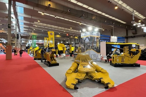 西班牙萨拉戈萨工程机械展览会展会现场图片