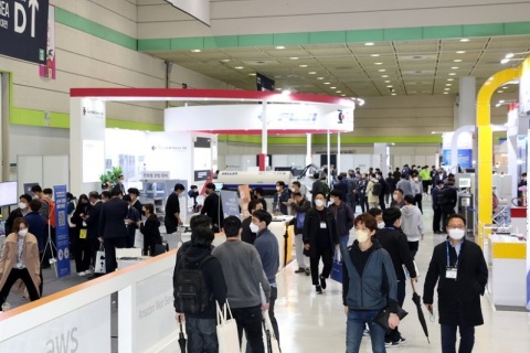 韩国首尔电子制造产业展EMK展会现场图片