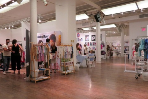 法国巴黎童装展览会展会现场图片