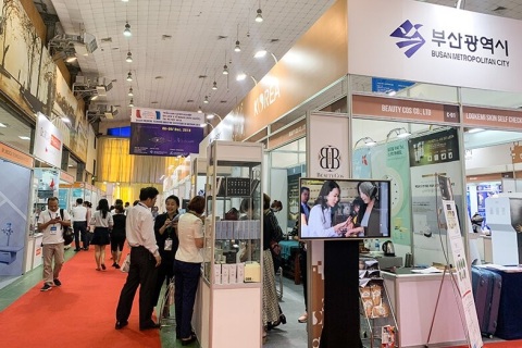 越南河内医疗器械、分析诊断、制药机械原料展览会展会现场图片