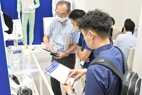 日本东京制药原料展展会现场图片