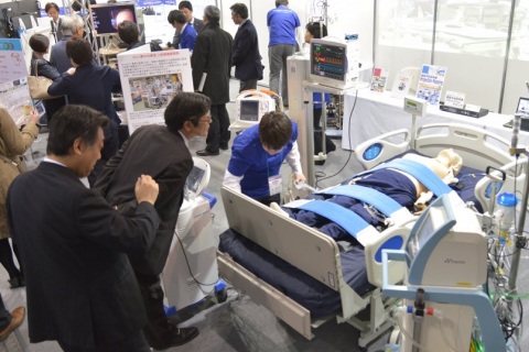 日本大阪医疗、医药展览会展会现场图片