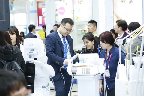 韩国釜山医疗器械及实验室展览会展会现场图片