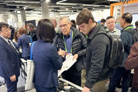 美国洛杉矶西部牙科实验室展展会现场图片