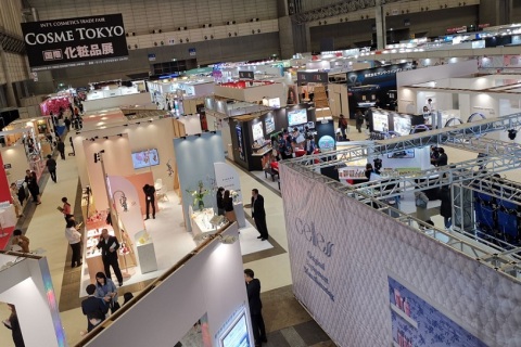 日本大阪化妆品技术展展会现场图片