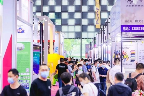 上海国际帽子围巾手套展览会展会现场图片