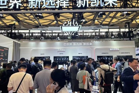 上海国际平板显示设备及技术展览会展会现场图片