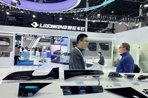 苏州改装车展展会现场图片