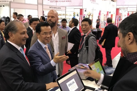美国迈阿密纺织服装展览会展会现场图片