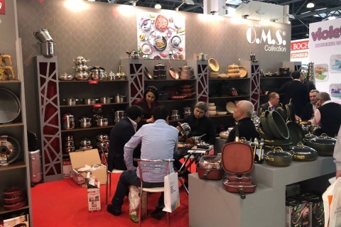俄罗斯莫斯科家庭用品及家用电器展览会展会现场图片