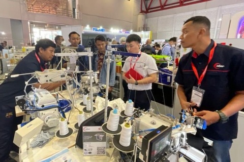 印尼雅加达纺织面料服装服饰展览会展会现场图片