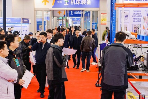 宁波动力传动技术与设备展览会展会现场图片