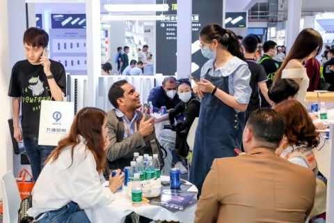 春季古镇灯博会-中山灯饰展展会现场图片