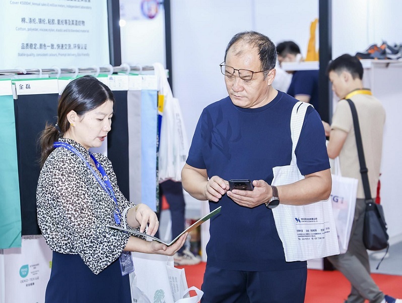 中国(重庆)职业服装供应链博览会