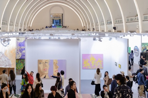 北京廿一现当代艺术博览会展会现场图片