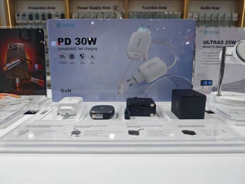 DEVIA 迪沃 2025香港环球资源电子展火热进行中,我们在6R17-6Q18展会等您