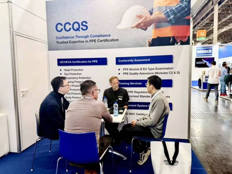 德国国际职业安全与健康展A+A 2025次日精彩继续,CCQS展台热度不减,CE颁证引关注
