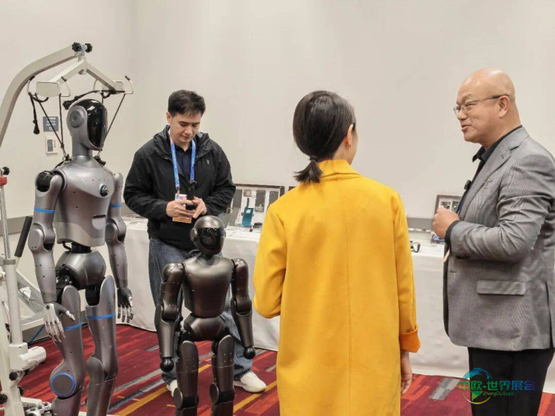 直击CES2026国际消费电子展:蓝思科技携航天级UTG、服务器液冷模组重磅亮相