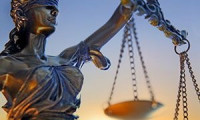 佛罗里达珠宝商涉嫌售假被捕