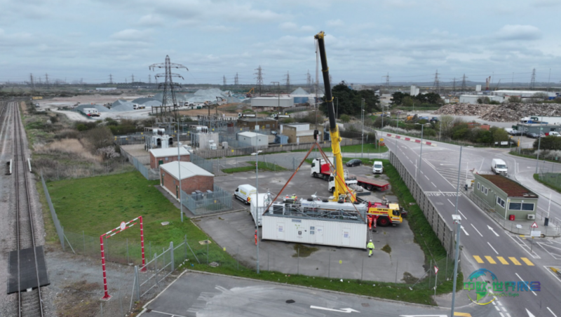 2 GREEN HYDROGEN Green hydrogen production at the Port of Tilburyt in Essex by GeoPura