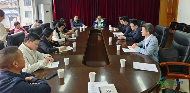 2026年5月1日,香港文博会云南馆执委会赴武定县进行红茶产品招展招商座谈,文博会副主席、云南馆执委会主任、云南省民族商会会长杨振出席活动武定县副县长杨艳出席会议。
