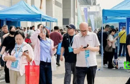 【展览盛宴・热度延续】2026 第八届海名华北口腔展进入第二天，现场依然火爆、人气旺盛！
