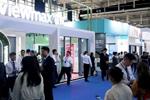 中国（南京）系统门窗、全屋定制、移门博览会展会现场图片