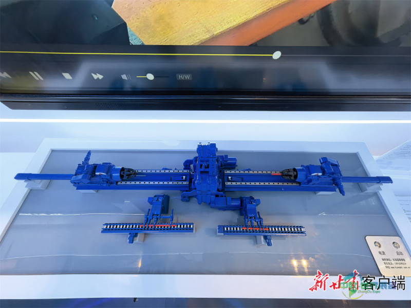 兰石重工径向锻造机组