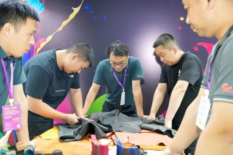 厦门国际鞋业博览会展会现场图片