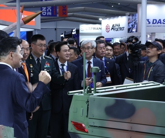 韩国陆军国际防务工业展览会