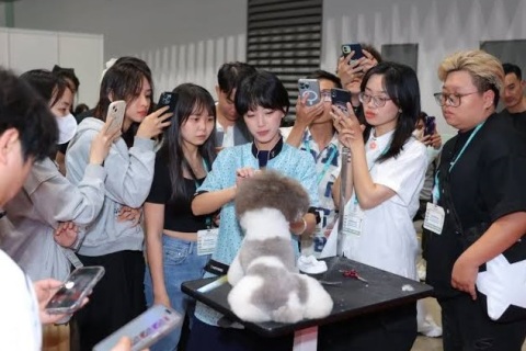 越南河内宠物用品展览会展会现场图片