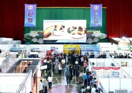 朝鲜平壤青年中央会馆会展中心图片