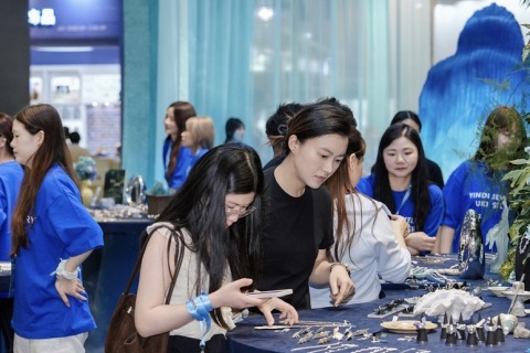 上海国际时尚饰品及首饰展展会现场图片