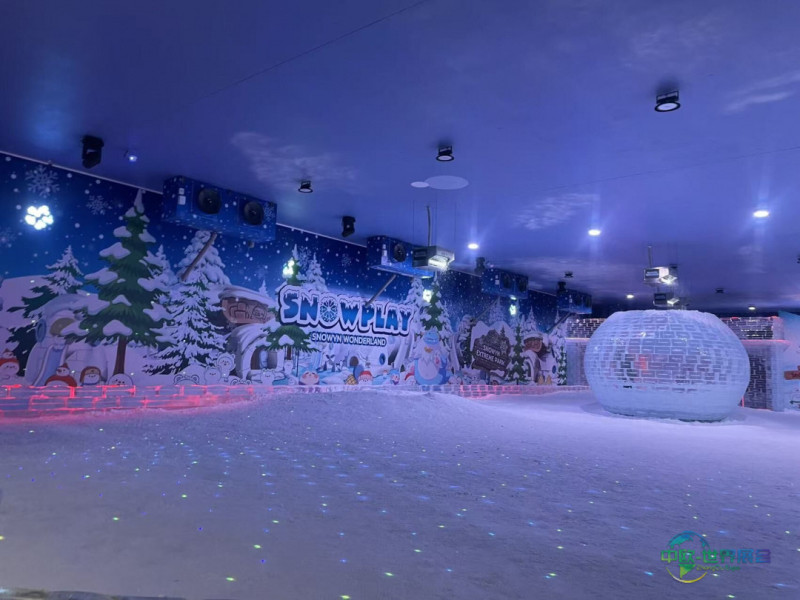 泰国曼谷国际主题公园游乐设备展TAAPE团队探访泰国Snowyn Wonderland室内雪景乐园