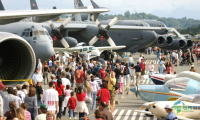 2026年加拿大阿伯茨福德国际航空航天展览会：无人机灯光秀